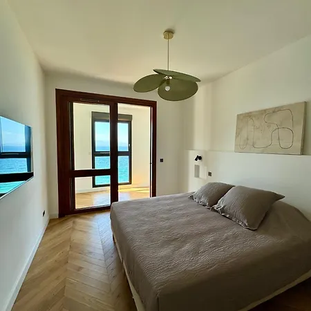 Hyper Centre, Front De Apartman Ajaccio