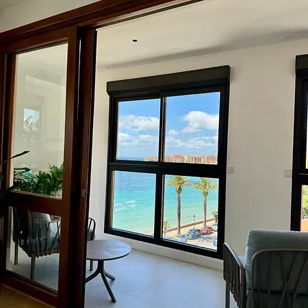 Hyper Centre, Front De *