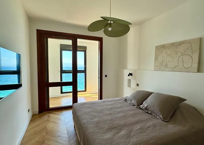 Hyper Centre, Front De Apartment Ajaccio (Corsica)